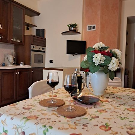 Roses House Apartment Porto San Giorgio Bagian luar foto